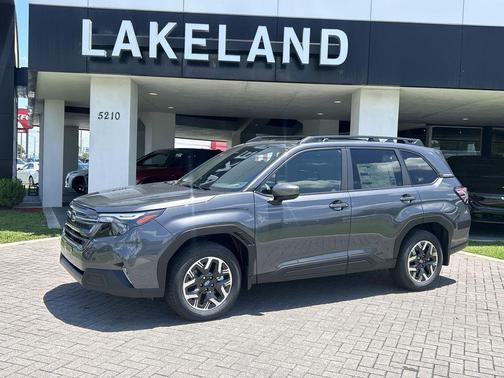 2025 Subaru Forester Premium