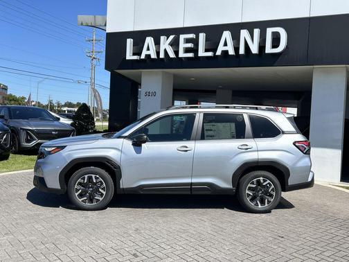 2025 Subaru Forester Premium