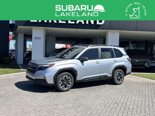 2025 Subaru Forester Premium