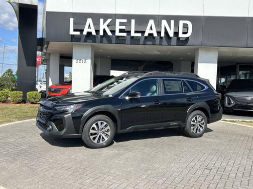 2025 Subaru Outback Premium