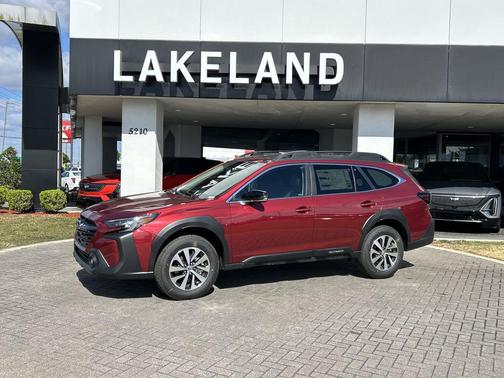 2025 Subaru Outback Premium