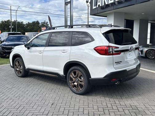 2025 Subaru Ascent Bronze Edition 7-Passenger