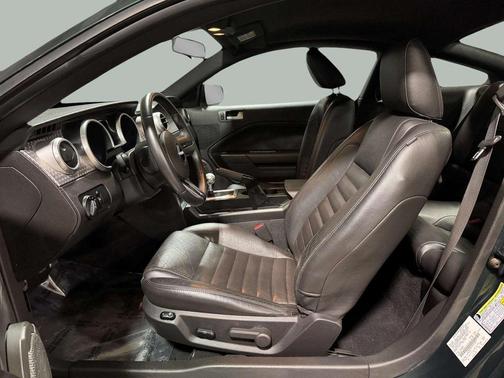 2009 Ford Mustang GT Premium