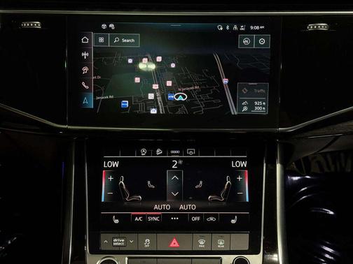 Satellite Silver Metallic 2025 Audi Q7 55 Premium Plus
