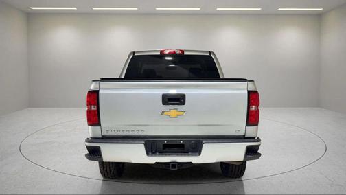 Silver Ice Metallic 2018 Chevrolet Silverado 1500 2LT