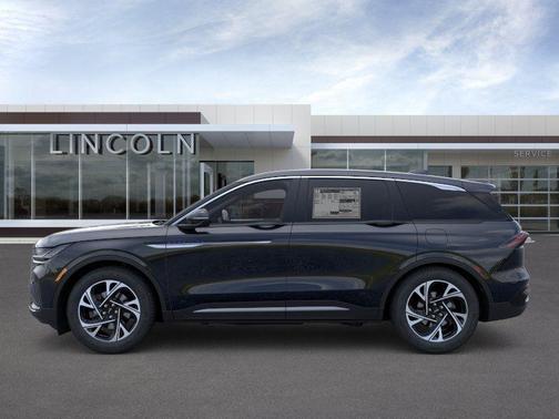 INFINITE BLACK MET CC 2026 Lincoln Nautilus Premiere