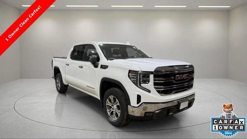 Summit White 2022 GMC Sierra 1500 SLT