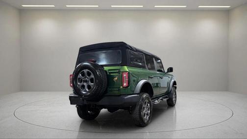ERUPTION GREEN METALLIC 2022 Ford Bronco Big Bend