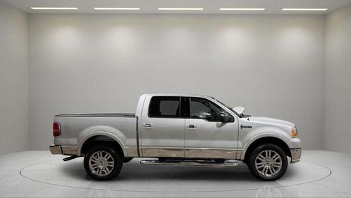 2007 Lincoln Mark LT 