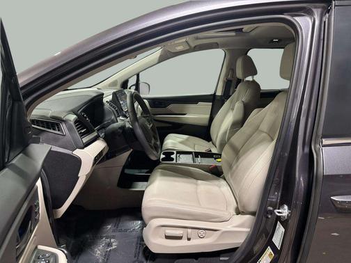 Gray 2025 Honda Odyssey EX-L