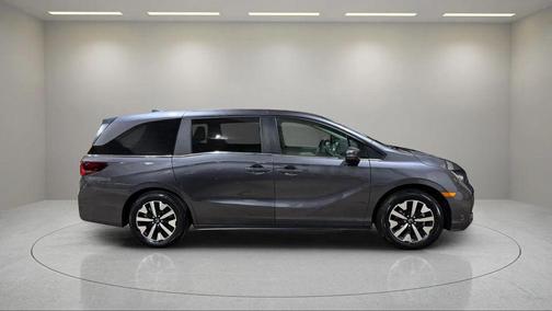 Gray 2025 Honda Odyssey EX-L