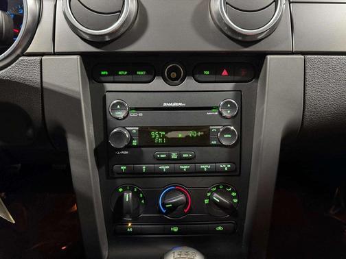 2009 Ford Shelby GT500 Base