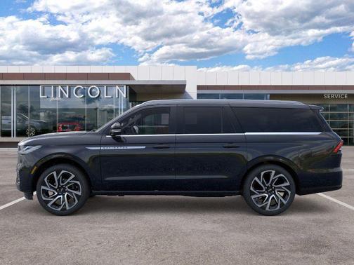 INFINITE BLACK MET CC 2026 Lincoln Navigator Reserve