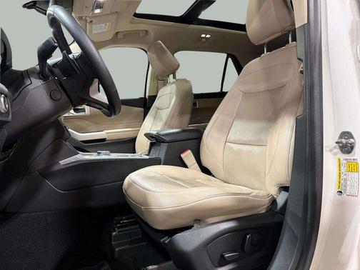STAR WHITE MET TRI-COAT 2021 Ford Explorer Limited