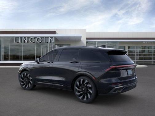 2025 Lincoln Nautilus Reserve