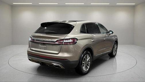 2020 Lincoln Nautilus Reserve