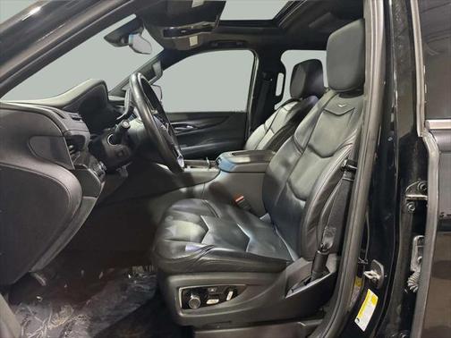 2019 Cadillac Escalade Platinum