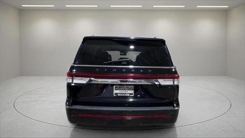 2022 Lincoln Navigator Black Label