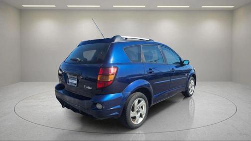 Neptune 2004 Pontiac Vibe Base