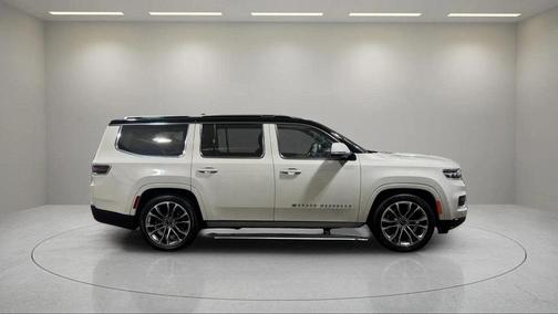 2022 Jeep Grand Wagoneer Series III 4x4