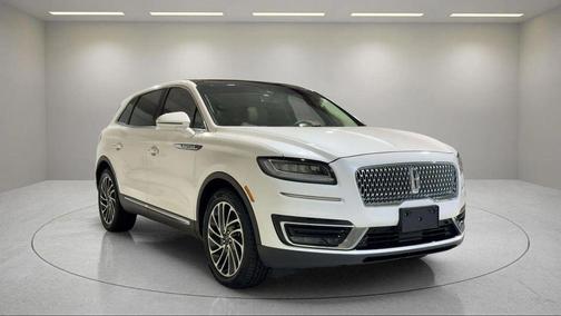 WHITE PLATINUM MET TRI-COAT 2019 Lincoln Nautilus Reserve