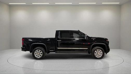 2024 Chevrolet Silverado 2500 High Country