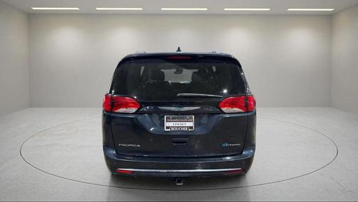 Maximum Steel Metallic Clearcoat 2019 Chrysler Pacifica Hybrid Limited