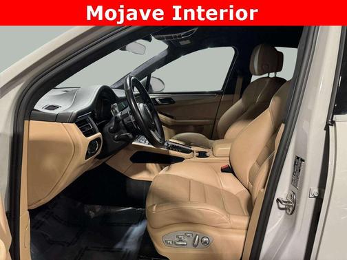 2020 Porsche Macan Turbo