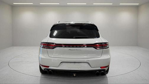 2020 Porsche Macan Turbo