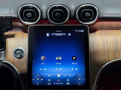 2024 Mercedes-Benz GLC 300 4MATIC