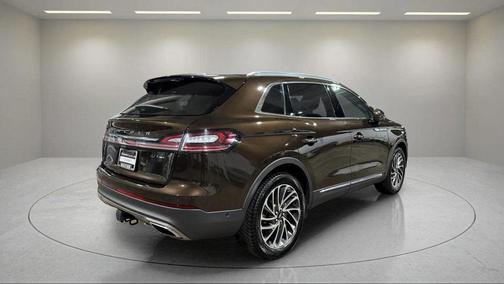 2020 Lincoln Nautilus Reserve