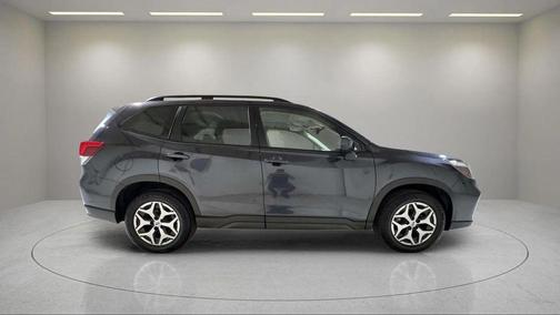 Dark Gray Metallic 2019 Subaru Forester Premium