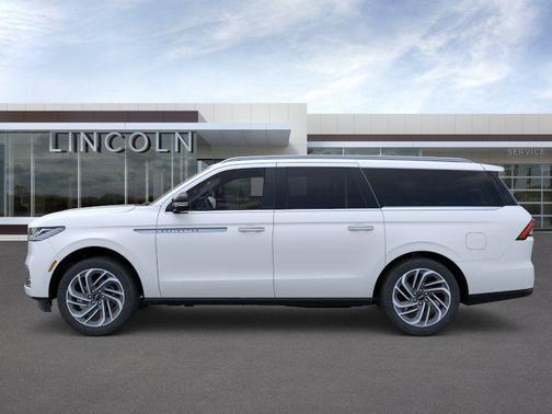 PRISTINE WHITE METALLIC 3C 2025 Lincoln Navigator Reserve
