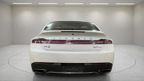 WHITE PLATINUM MET TRI-COAT 2017 Lincoln MKZ Base