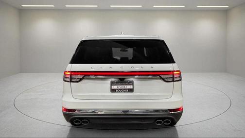 2022 Lincoln Aviator Standard AWD