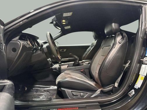 2019 Ford Shelby GT350 Base