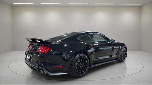 2019 Ford Shelby GT350 Base