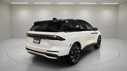 2024 Lincoln Nautilus Reserve