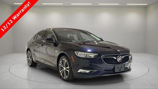 2018 Buick Regal Sportback Essence