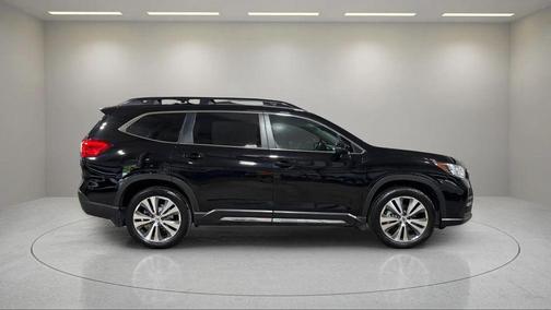 Crystal Black Silica 2019 Subaru Ascent Limited 7-Passenger