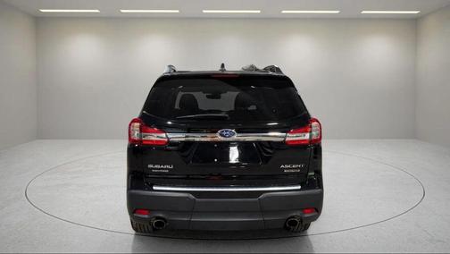 Crystal Black Silica 2019 Subaru Ascent Limited 7-Passenger