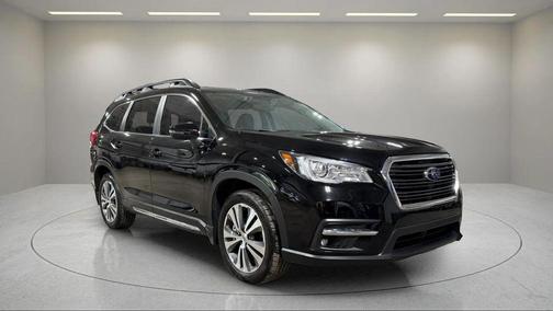 Crystal Black Silica 2019 Subaru Ascent Limited 7-Passenger