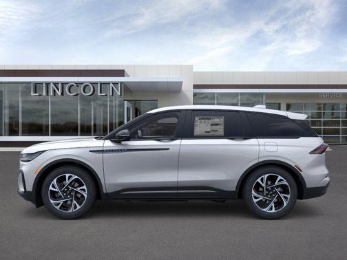 SILVER RADIANCE MET CC 2026 Lincoln Nautilus Premiere