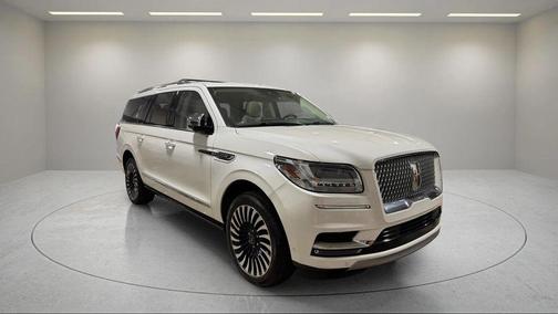 PRISTINE WHITE 2021 Lincoln Navigator Black Label