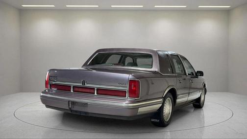 1995 Lincoln Town Car Cartier