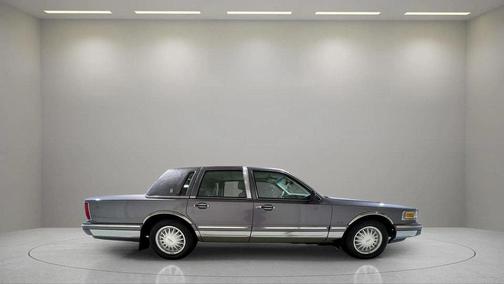 1995 Lincoln Town Car Cartier
