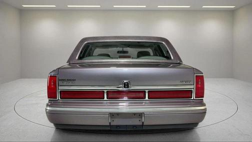 1995 Lincoln Town Car Cartier