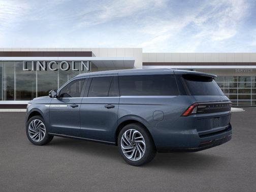FLIGHT BLUE METALLIC CC 2026 Lincoln Navigator Reserve