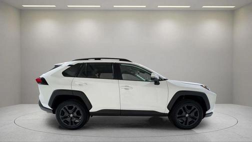 Ice Cap 2024 Toyota RAV4 Adventure