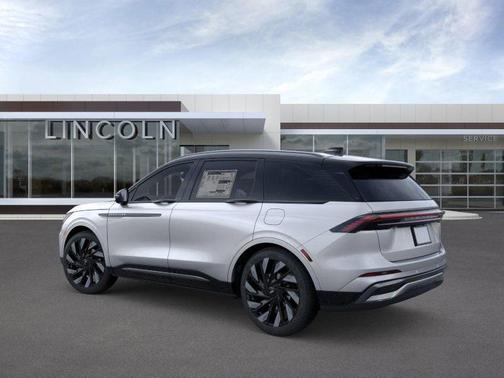 2025 Lincoln Nautilus Reserve